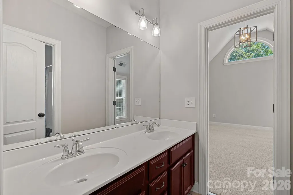 11215 Warfield Avenue Huntersville NC 28078