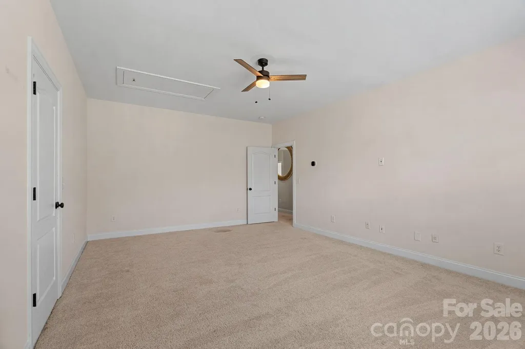 11215 Warfield Avenue Huntersville NC 28078