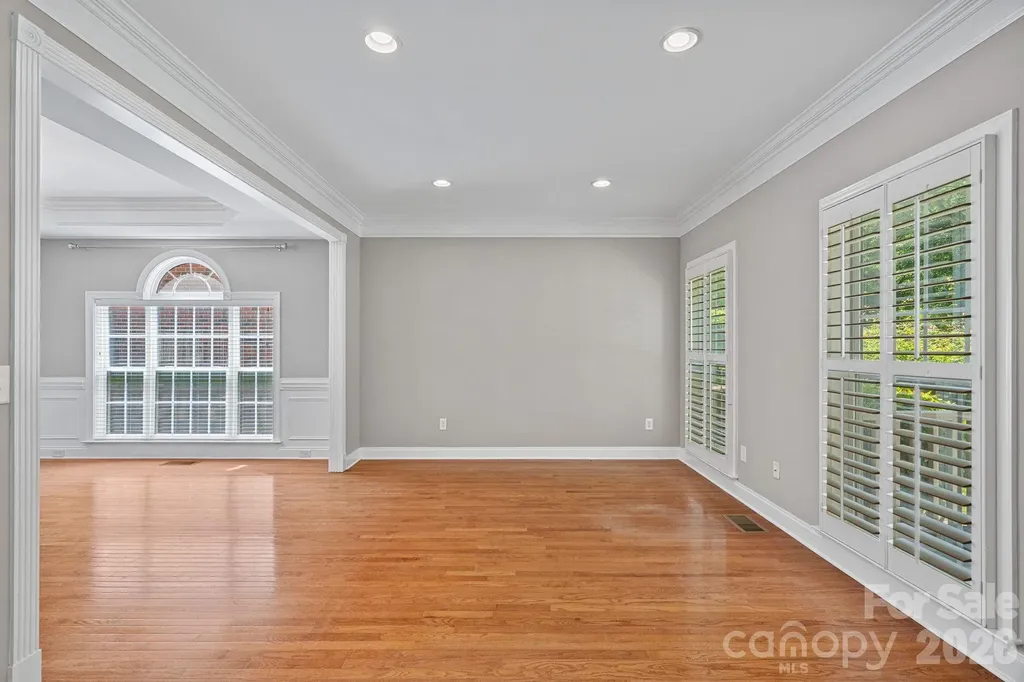 11215 Warfield Avenue Huntersville NC 28078
