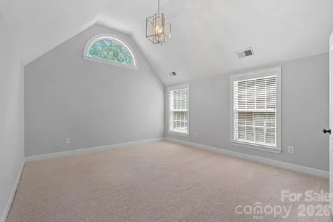 11215 Warfield Avenue Huntersville NC 28078