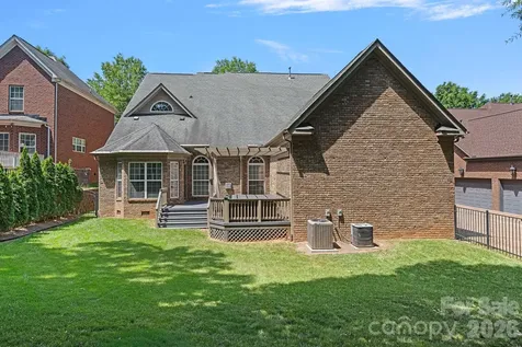 11215 Warfield Avenue Huntersville NC 28078