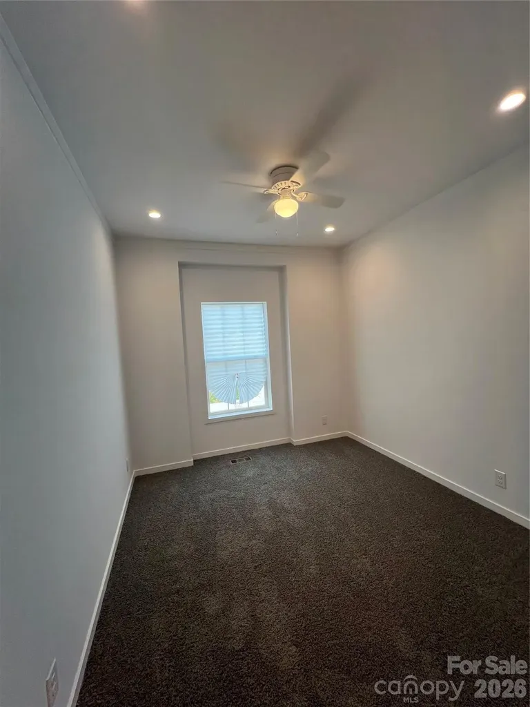 819 Wellwood Avenue Statesville NC 28677