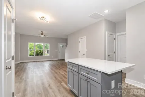 1022 W C Street Kannapolis NC 28081