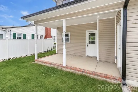 1022 W C Street Kannapolis NC 28081