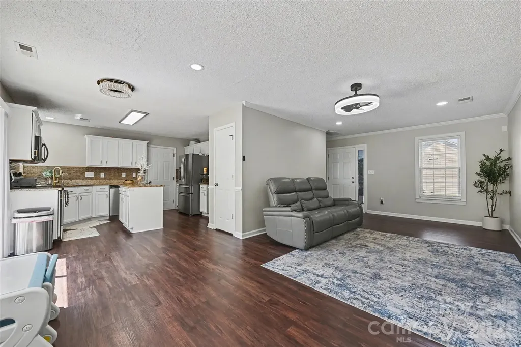 13403 Willow Falls Road Charlotte NC 28215