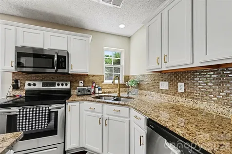 13403 Willow Falls Road Charlotte NC 28215