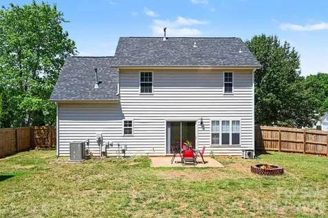 13403 Willow Falls Road Charlotte NC 28215