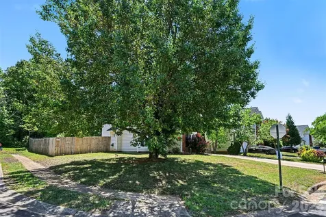 13403 Willow Falls Road Charlotte NC 28215