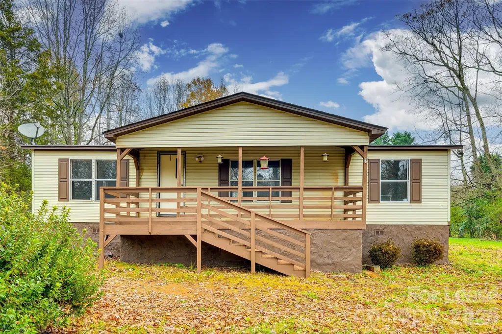 128 Summerglen Drive Gastonia NC 28056