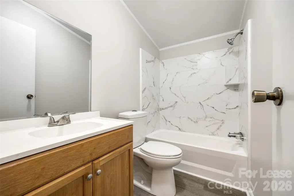 128 Summerglen Drive Gastonia NC 28056