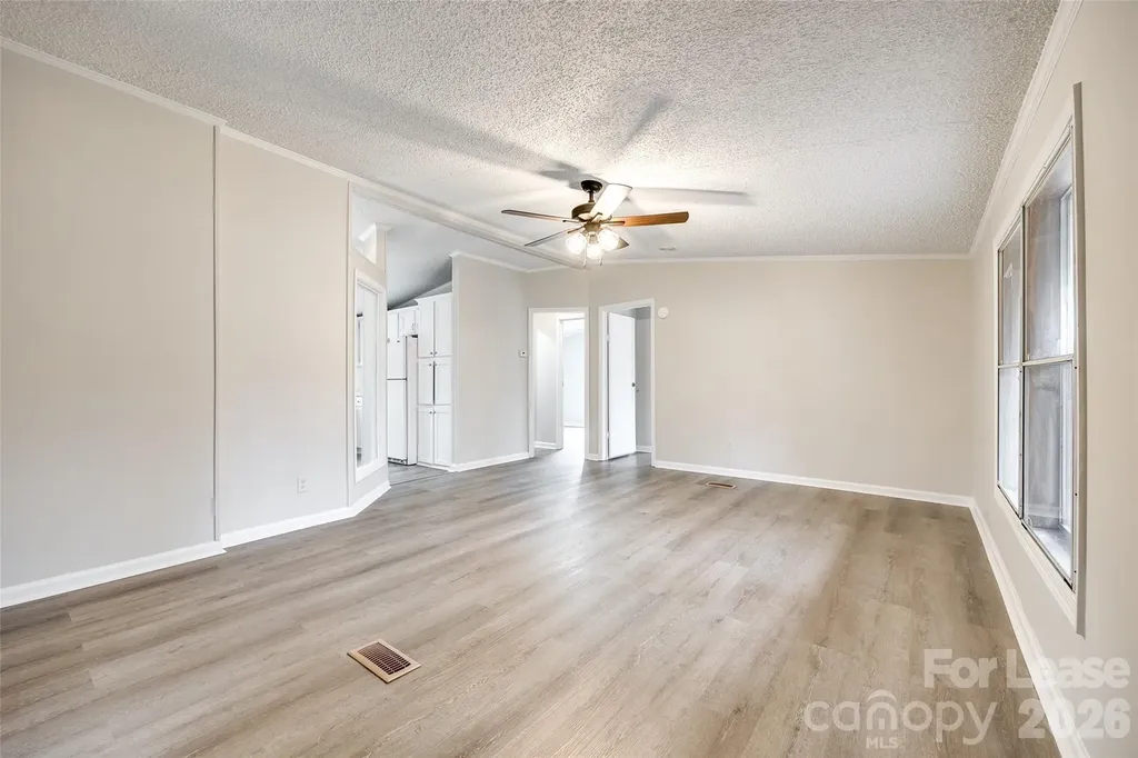 128 Summerglen Drive Gastonia NC 28056