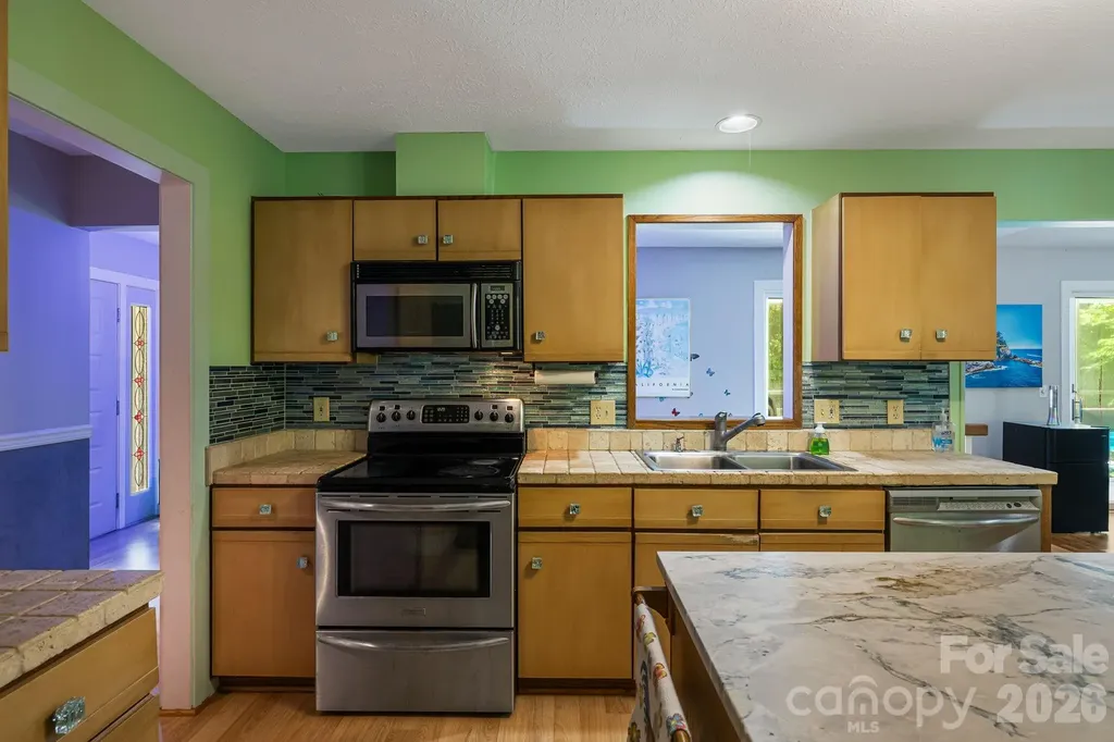 11 Beaumont Drive Hendersonville NC 28739