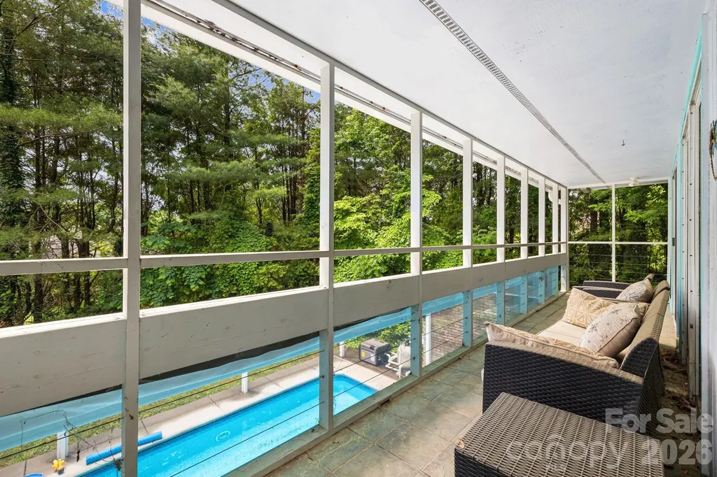 11 Beaumont Drive Hendersonville NC 28739