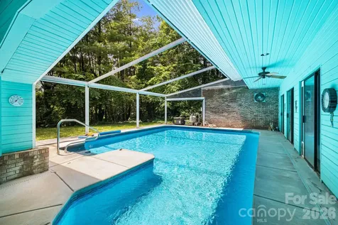 11 Beaumont Drive Hendersonville NC 28739