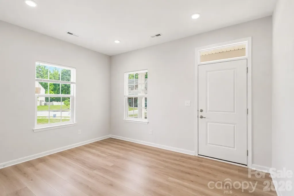 3243 Streamside Drive Davidson NC 28036