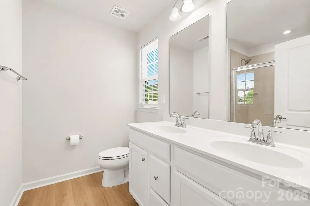 3243 Streamside Drive Davidson NC 28036
