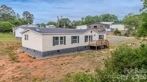 2932 23rd Avenue NE Hickory NC 28601