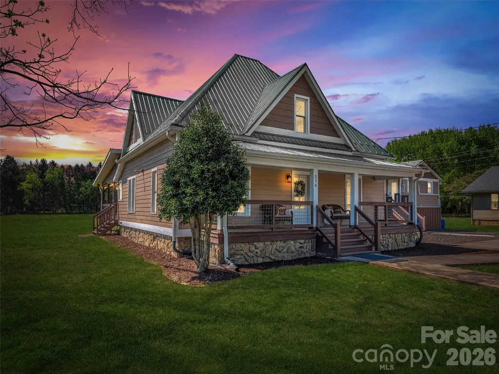 274 Charles Street Clyde NC 28721