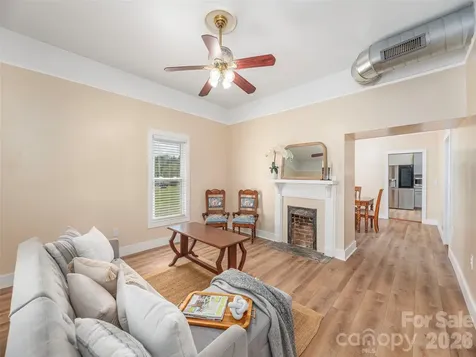274 Charles Street Clyde NC 28721