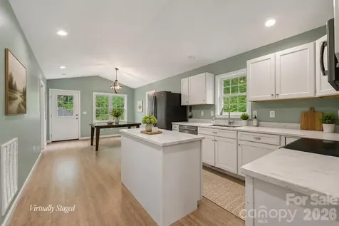 79 Harris Circle Sylva NC 28779
