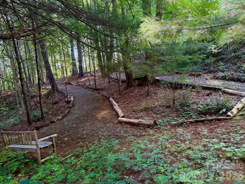 153 Skyview Circle Asheville NC 28804