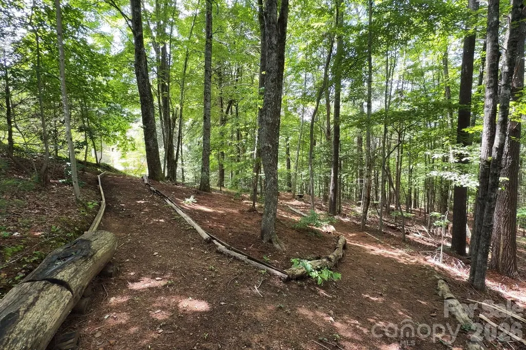 153 Skyview Circle Asheville NC 28804