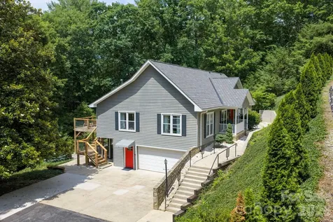 153 Skyview Circle Asheville NC 28804
