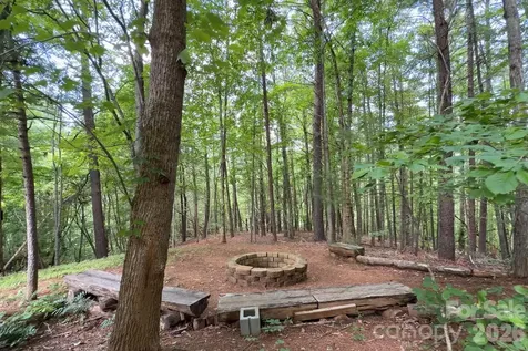 153 Skyview Circle Asheville NC 28804