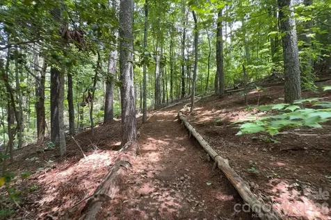 153 Skyview Circle Asheville NC 28804