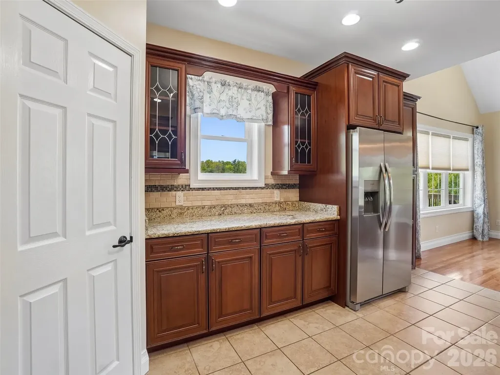 65 Horizon Way Alexander NC 28701