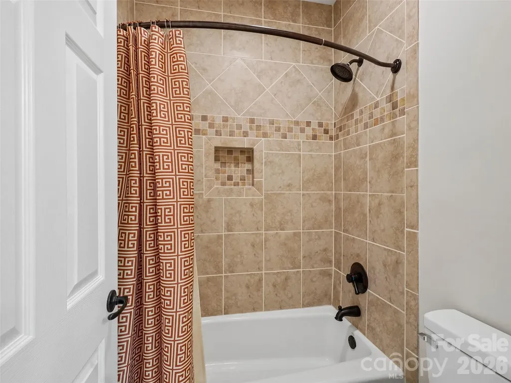 65 Horizon Way Alexander NC 28701