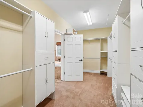 65 Horizon Way Alexander NC 28701