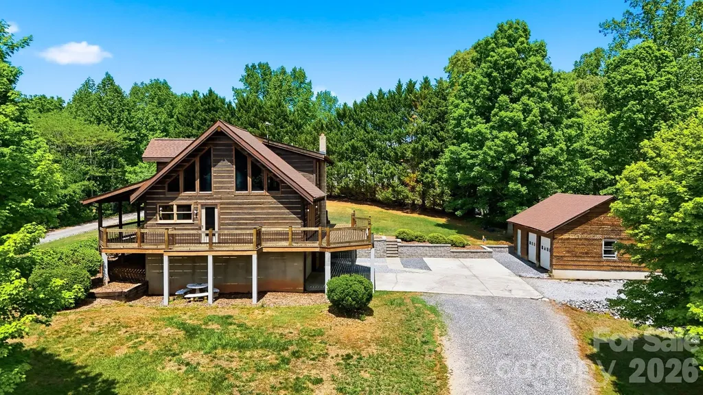 2079 Icard Ridge Road Taylorsville NC 28681
