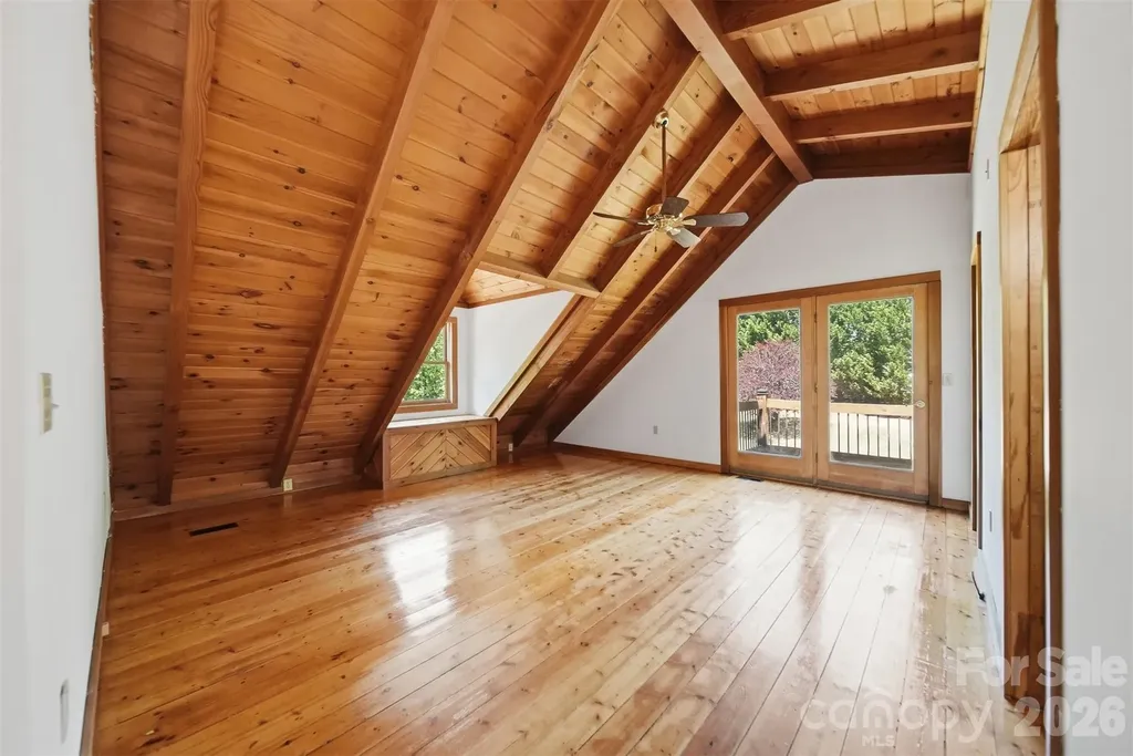 2079 Icard Ridge Road Taylorsville NC 28681