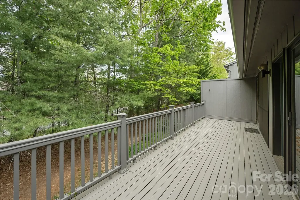 434 Crowfields Drive Asheville NC 28803
