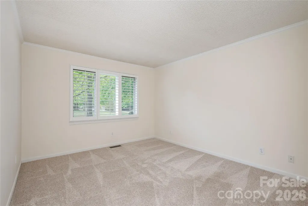434 Crowfields Drive Asheville NC 28803