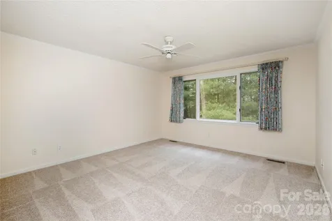 434 Crowfields Drive Asheville NC 28803