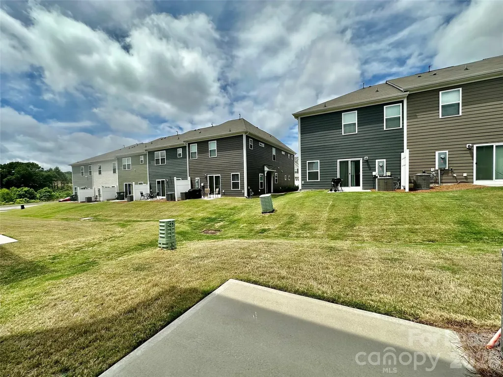 8116 Ramsburg Drive Charlotte NC 28269