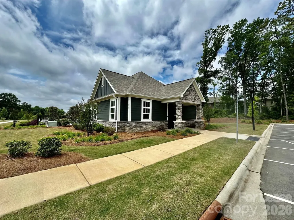 8116 Ramsburg Drive Charlotte NC 28269