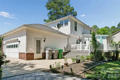 4113 Hallam Court Charlotte NC 28269
