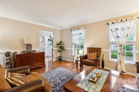4113 Hallam Court Charlotte NC 28269