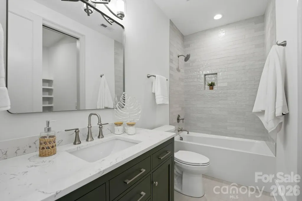 6133 Creola Road Charlotte NC 28270