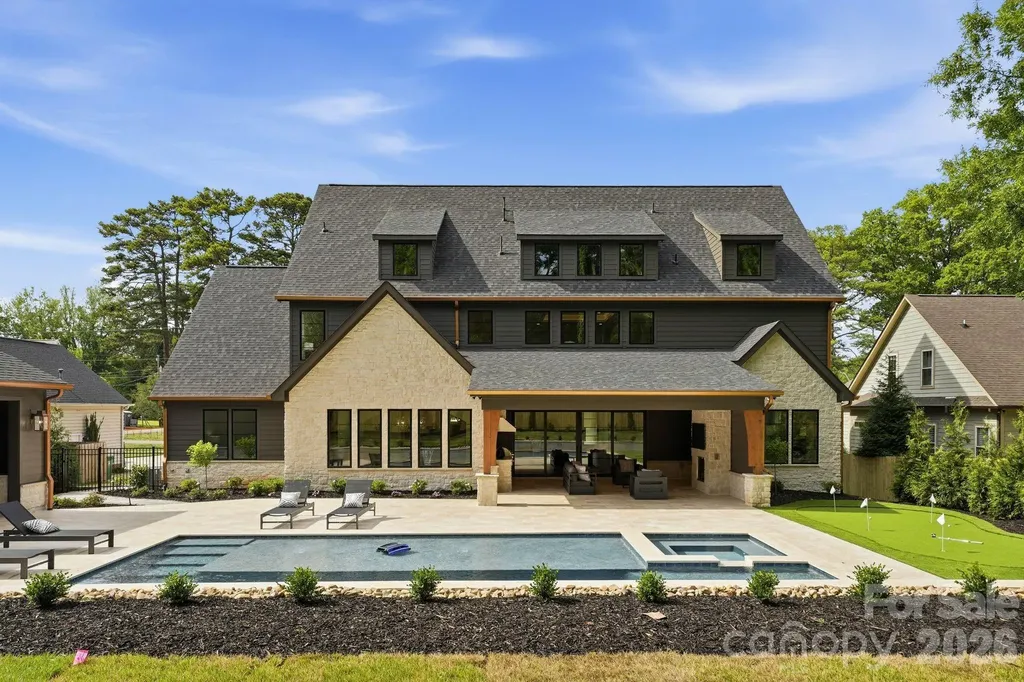 6133 Creola Road Charlotte NC 28270