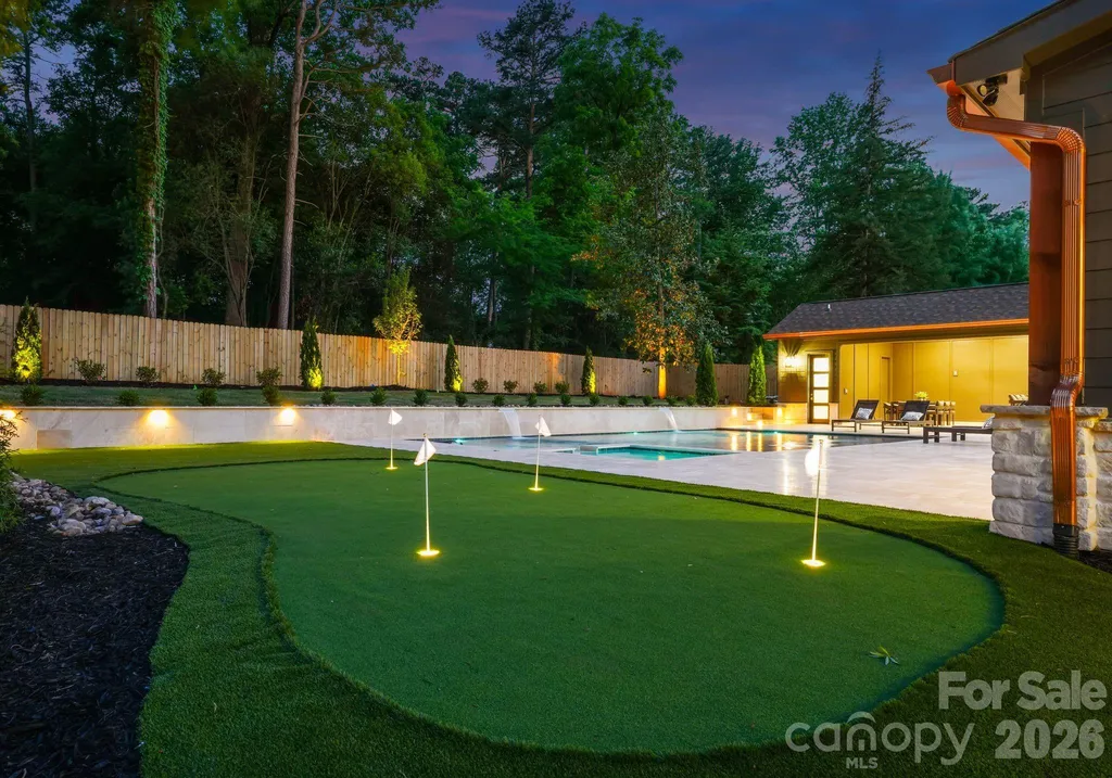 6133 Creola Road Charlotte NC 28270