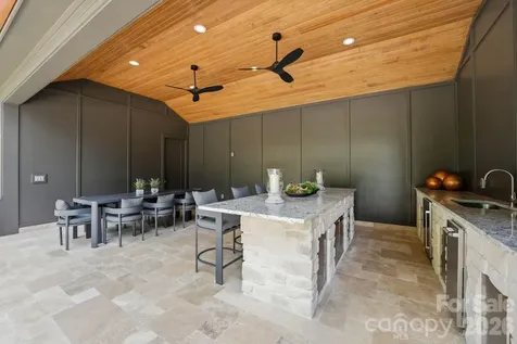 6133 Creola Road Charlotte NC 28270