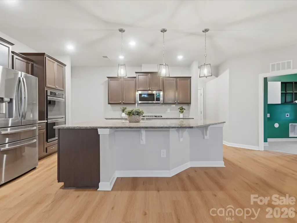 2016 Linn Cove Waxhaw NC 28173