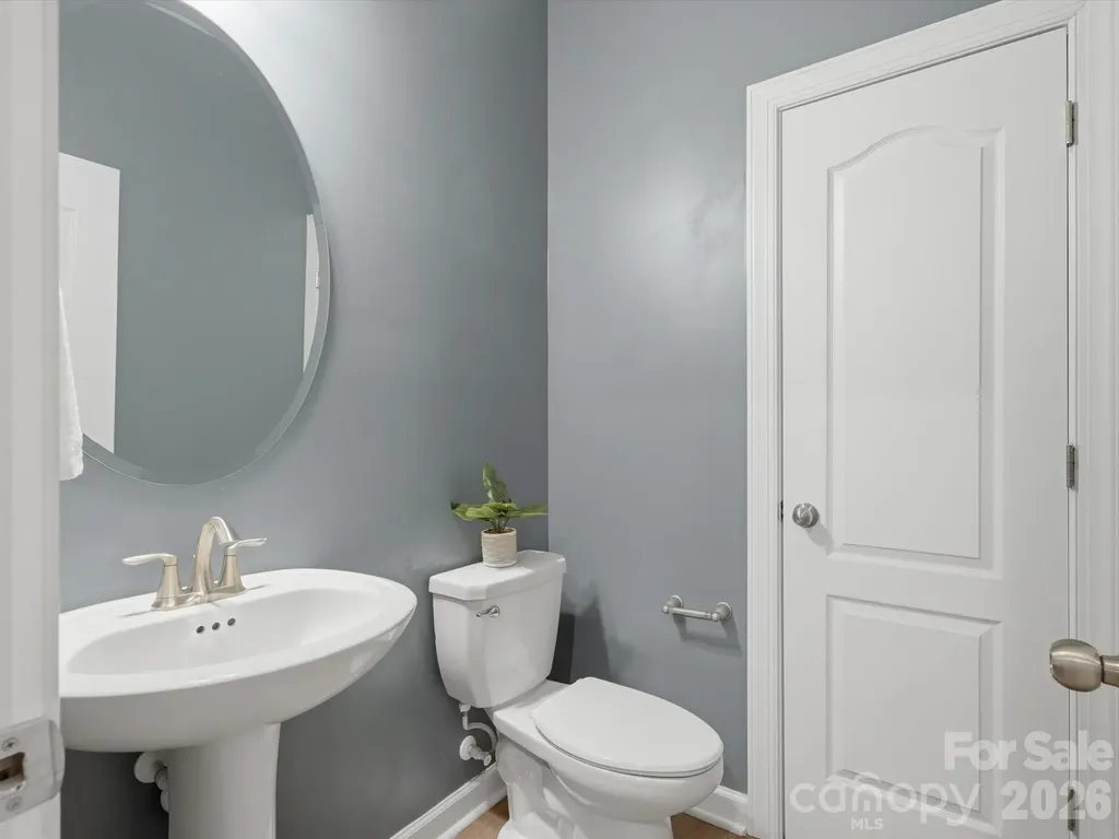 2016 Linn Cove Waxhaw NC 28173