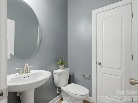 2016 Linn Cove Waxhaw NC 28173