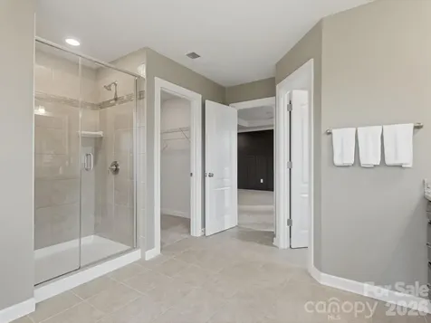 2016 Linn Cove Waxhaw NC 28173