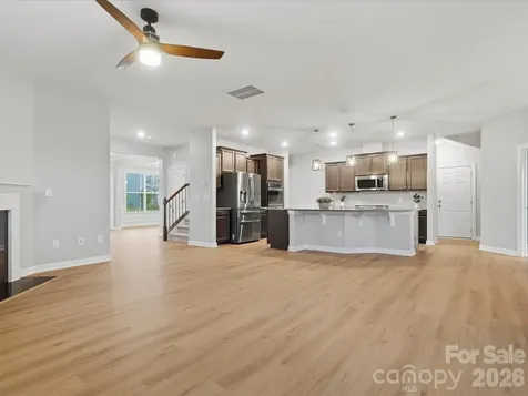 2016 Linn Cove Waxhaw NC 28173